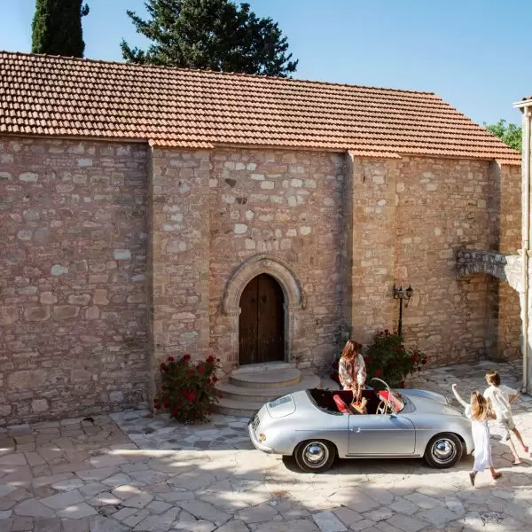 20170425_Minthis_STILLS_CARD 09_351_V1c